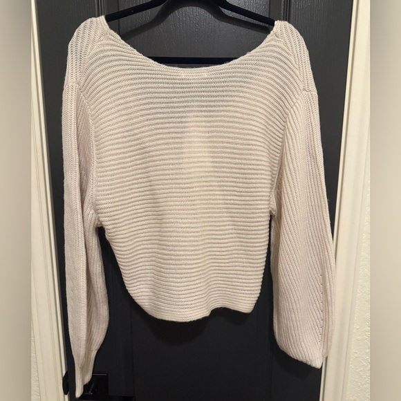 525 America Two-Way Twist Sweater from Revolve | Cream | Medium | NWT - Picture 5 of 6